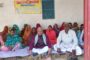 दुर्जनपुर कांड : आरोपित पक्ष ने खत्म किया अनशन तो अब मृतक की पत्नी धर्मशीला ने किया शुरू