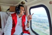 जलशक्ति मंत्री डा. महेंद्र सिंह ने बलिया से बनारस तक बाढ़ क्षेत्रों का किया हवाई दौरा